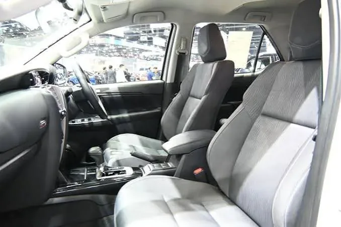รถเช่า Toyota Fortuner รูปที่ 5